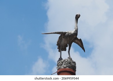 Chinese Fairy Tale Bird Sculpture In The Sky Background 