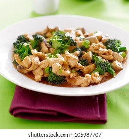 Chinese Food - Chicken And Broccoli Stir Fry