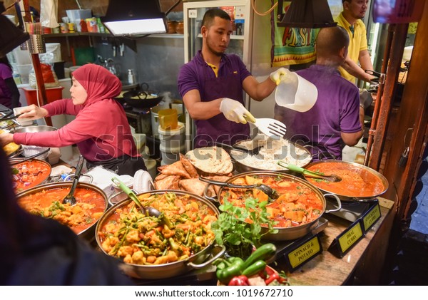 Chinese Food Tourists London Chinese Buffet Stock Photo 1019672710 ...