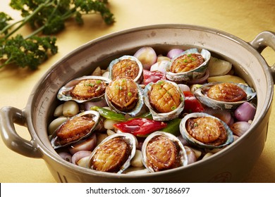 Chinese Food,Abalone Chicken Pot