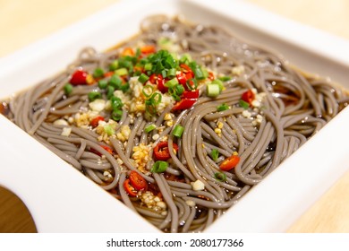 Chinese Home Cooking Cold Fern Root Noodles Sauce