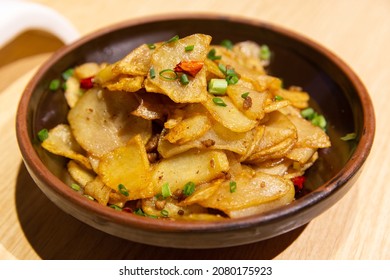 Chinese Home Cooking Cuisine Dry Pot Potato Chips