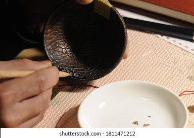 Chinese Lacquer Gold Out By Hand
