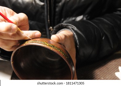 Chinese Lacquer Gold Out By Hand
