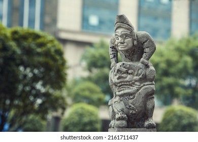 Chinese Sculpture. China. Chinese Art In Street Performance.