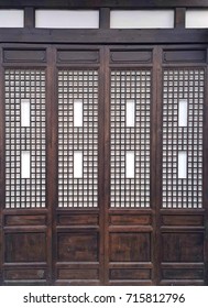 Chinese Style Folding Doors,accordion Door Made A Wood.