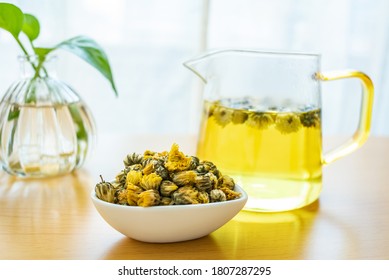 Chinese traditional herbal flower tea - Powered by Shutterstock