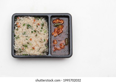 Chinese Veg Fried Rice And Chilli Chicken Combo In Combo Box