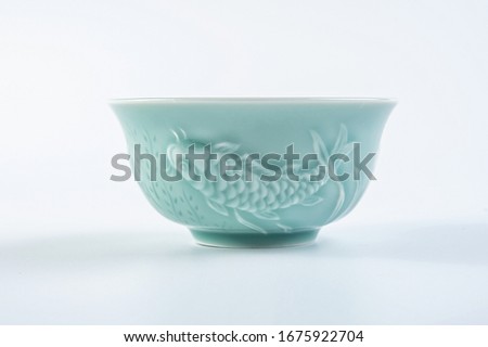 Chinese-style classical ceramic tableware, auspicious carp pattern Longquan celadon rice bowl
