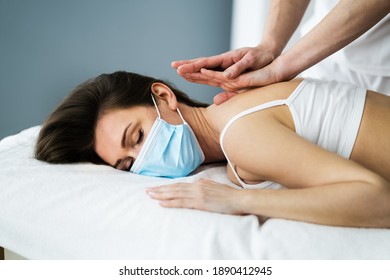 Chiropractic Reflexology Spa Therapy Massage In Face Mask