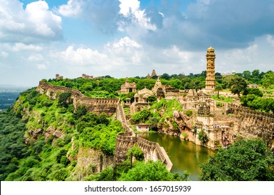 Chittorgarh Fort Images Stock Photos Vectors Shutterstock https www shutterstock com image photo chittorgarh fort gaumukh kund fortification wall 1657015939