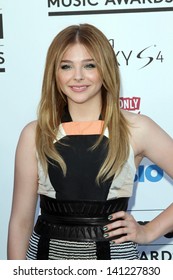 Chloe Grace Moretz At The 2013 Billboard Music Awards Arrivals, MGM Grand, Las Vegas, NV 05-19-13