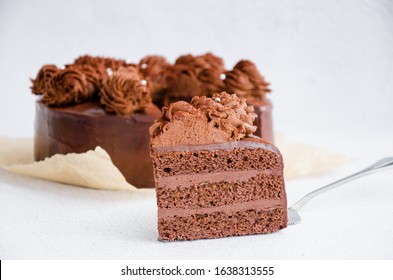 17,275 Chocolate ganache cake Images, Stock Photos & Vectors | Shutterstock