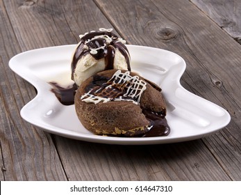 Chocolate Bomb Cake With Vanilla Icecream