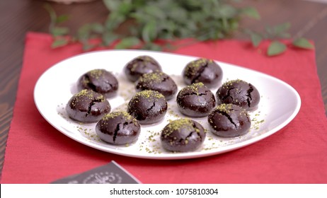 chocolate candy cookie