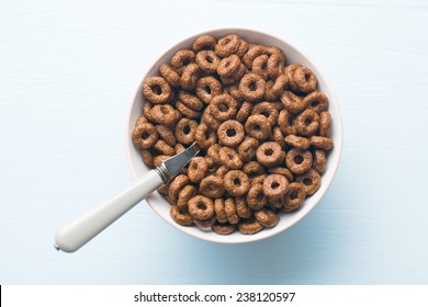 chocolate cereal rings in bowl