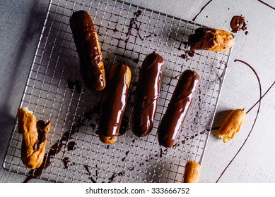 Chocolate Eclair