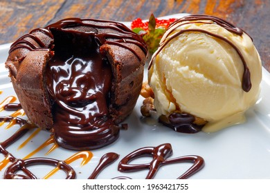 Chocolate fondant lava cake,  petit gateau