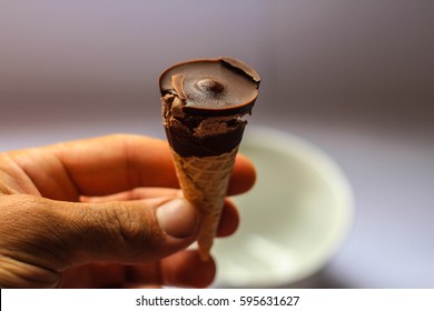 Mini Ice Cream Cone Images Stock Photos Vectors Shutterstock