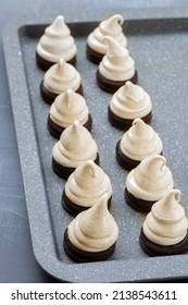 Chocolate Mocha Coated Marshmallow Treats - Preparation