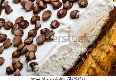 Chocolate mousse pie