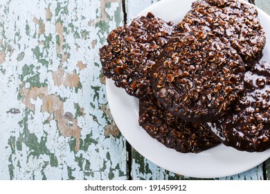 Chocolate Oatmeal Cookies With Milk