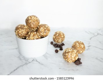 Chocolate Peanut Butter Protein Balls