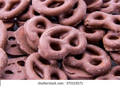 Chocolate Pretzel