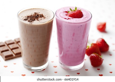 Chocolate And Strawberry Milkshakes