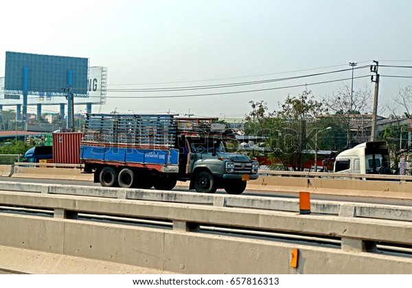 CHONBURI-THAILAND-FEBRUARY 18 : The\
Transportation truck on the highway \
 on February 18, 2016\
Chonburi Province,\
Thailand