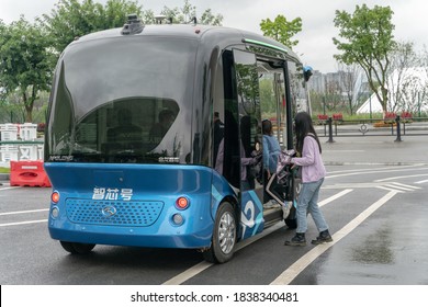 677 Electric bus in china Images, Stock Photos & Vectors | Shutterstock