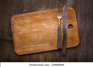 dark wood chopping board