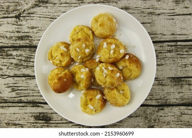 Chouquettes pastries on a plate