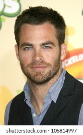 Chris Pine  At Nickelodeon's 2009 Kids' Choice Awards. Pauly Pavillion, Westwood, CA. 03-29-09