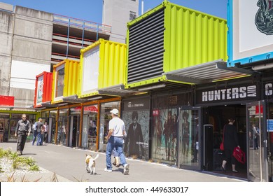 62,913 Shipping containers shop Images, Stock Photos & Vectors ...