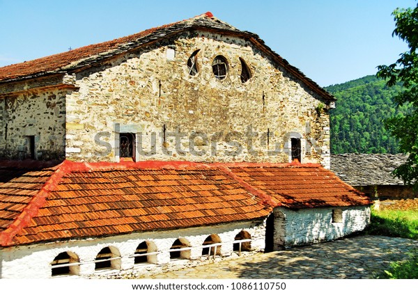 ピエリア県オリンポス山にあるアノ スコティナ村 中央マケドニア ギリシャの聖マリア聖教会 の写真素材 今すぐ編集