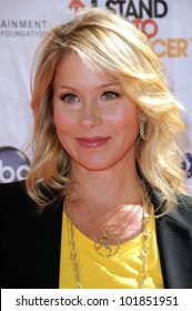 Christina Applegate At The 2010 Stand Up To Cancer, Sony Studios, Culver City, CA. 09-10-10