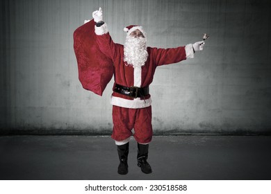 Pere Noel Humour Images Stock Photos Vectors Shutterstock