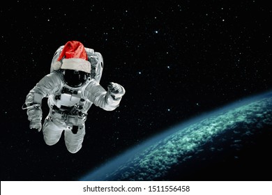 37,708 Christmas Rockets Images, Stock Photos & Vectors | Shutterstock