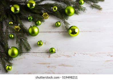 949,848 Green christmas ornaments Images, Stock Photos & Vectors