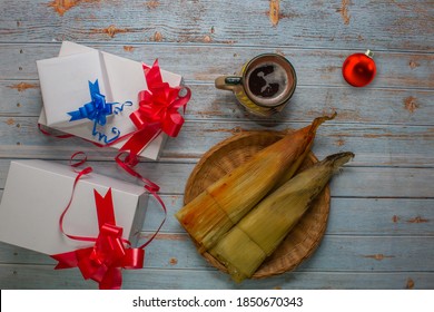 Christmas Background With Gifts And Tamales Christmas In Mexico