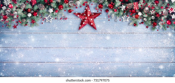 Christmas Border - Fir Branches And Ornament On Snowy Plank
