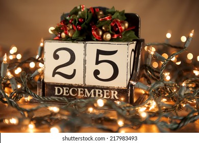 Christmas calendar with 25th December on wooden blocks 