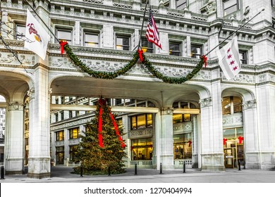 Christmas In Chicago Along Michigan Avenue