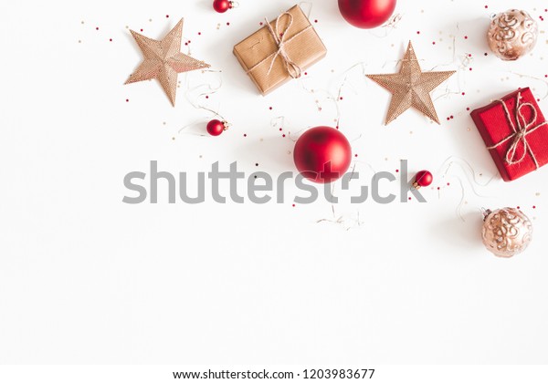 Stock Regali Di Natale.Composizione Natalizia Regali Di Natale Decorazioni Foto Stock Modifica Ora 1203983677