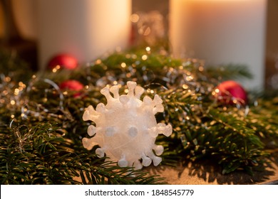 Christmas Decoration With Clear 3D Printed Corona / COVID-19 Virus