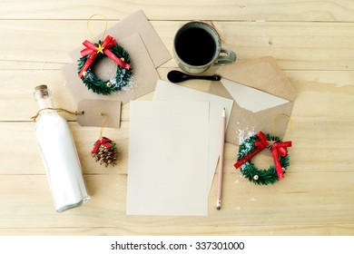 20,497 Santa wish list Images, Stock Photos & Vectors | Shutterstock