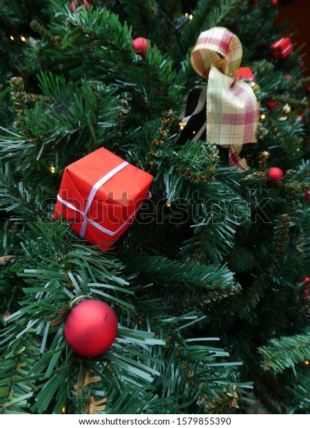 christmas parcel ribbon