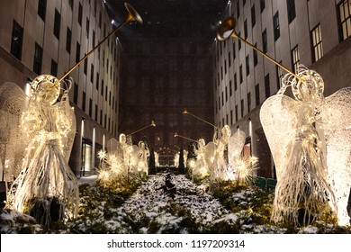 Christmas Decorations In New York City