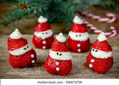 Christmas Dinner Party Ideas For Kids - Strawberry Santas Recipe